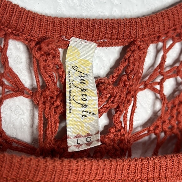 FREE PEOPLE orange crochet knit linen blend top size large boho festival comfy - Picture 4 of 7
